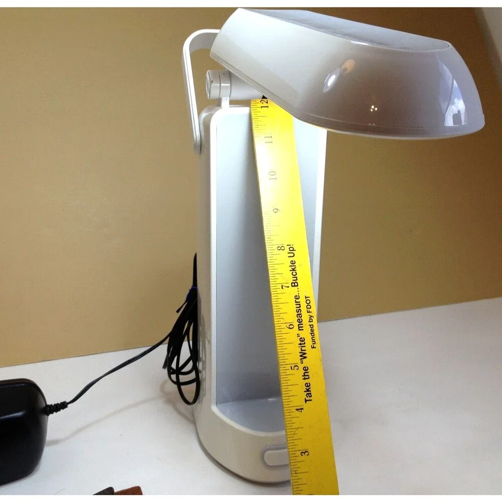 OttLite Creative Series Task Crafting Lamp Model PL7960 Foldable Lamp Works Good